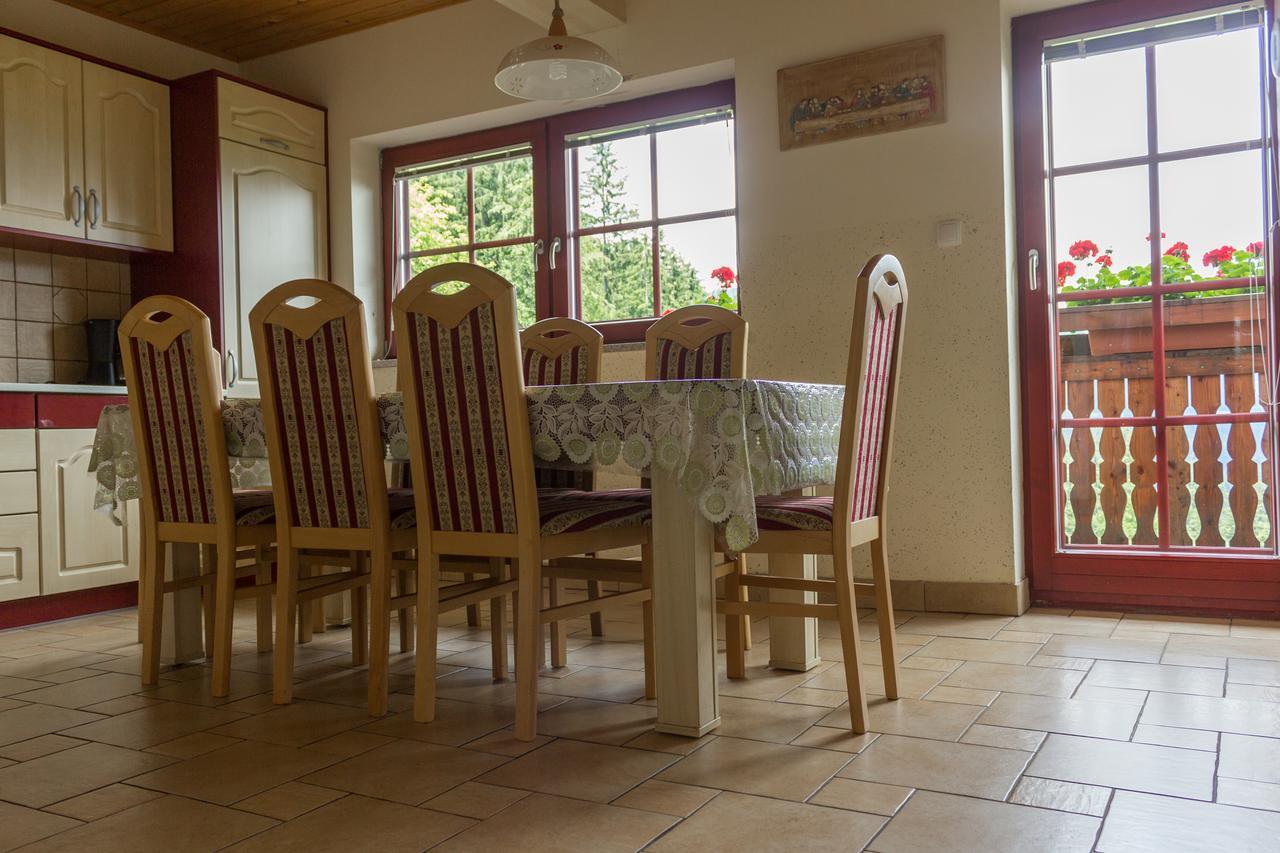 Apartments Petek Gornji Grad Екстер'єр фото