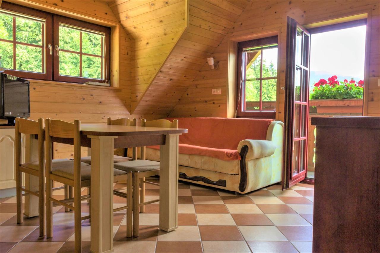 Apartments Petek Gornji Grad Екстер'єр фото